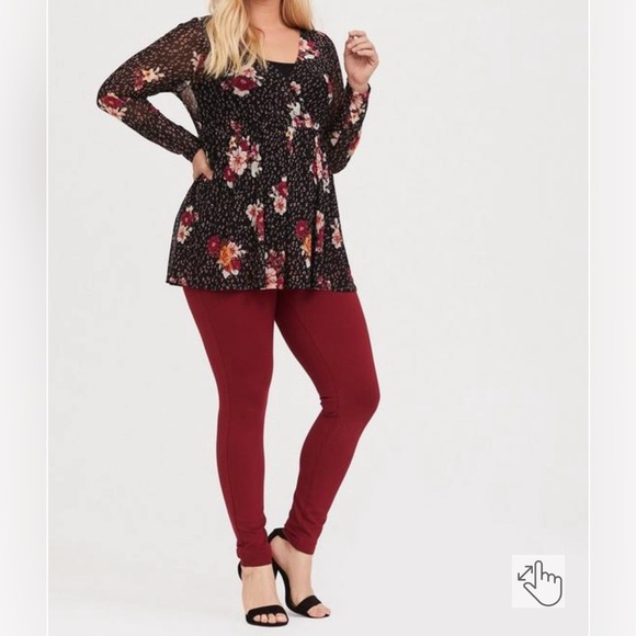 Red Skinny Pants 😎😘 - Picture 2 of 6